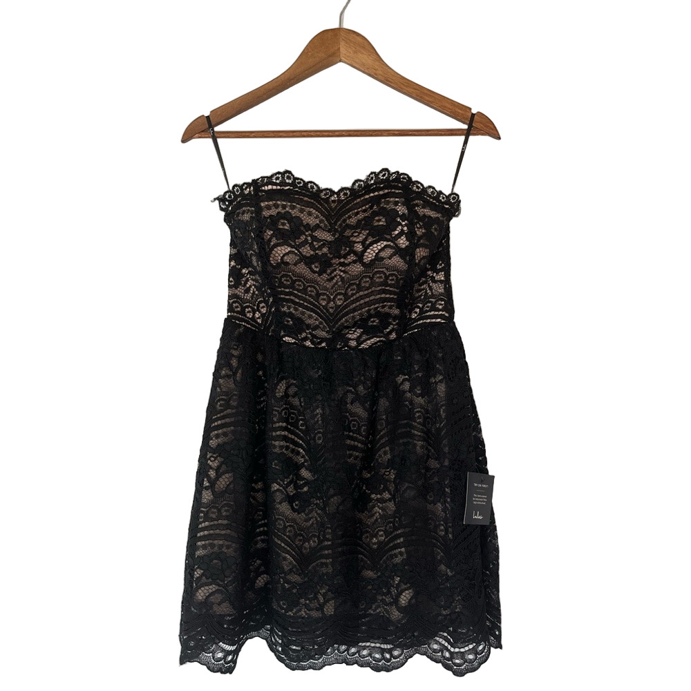 Lulu’s Black Lace Strapless Skater Mini Dress Size M Cocktail LBD Chic